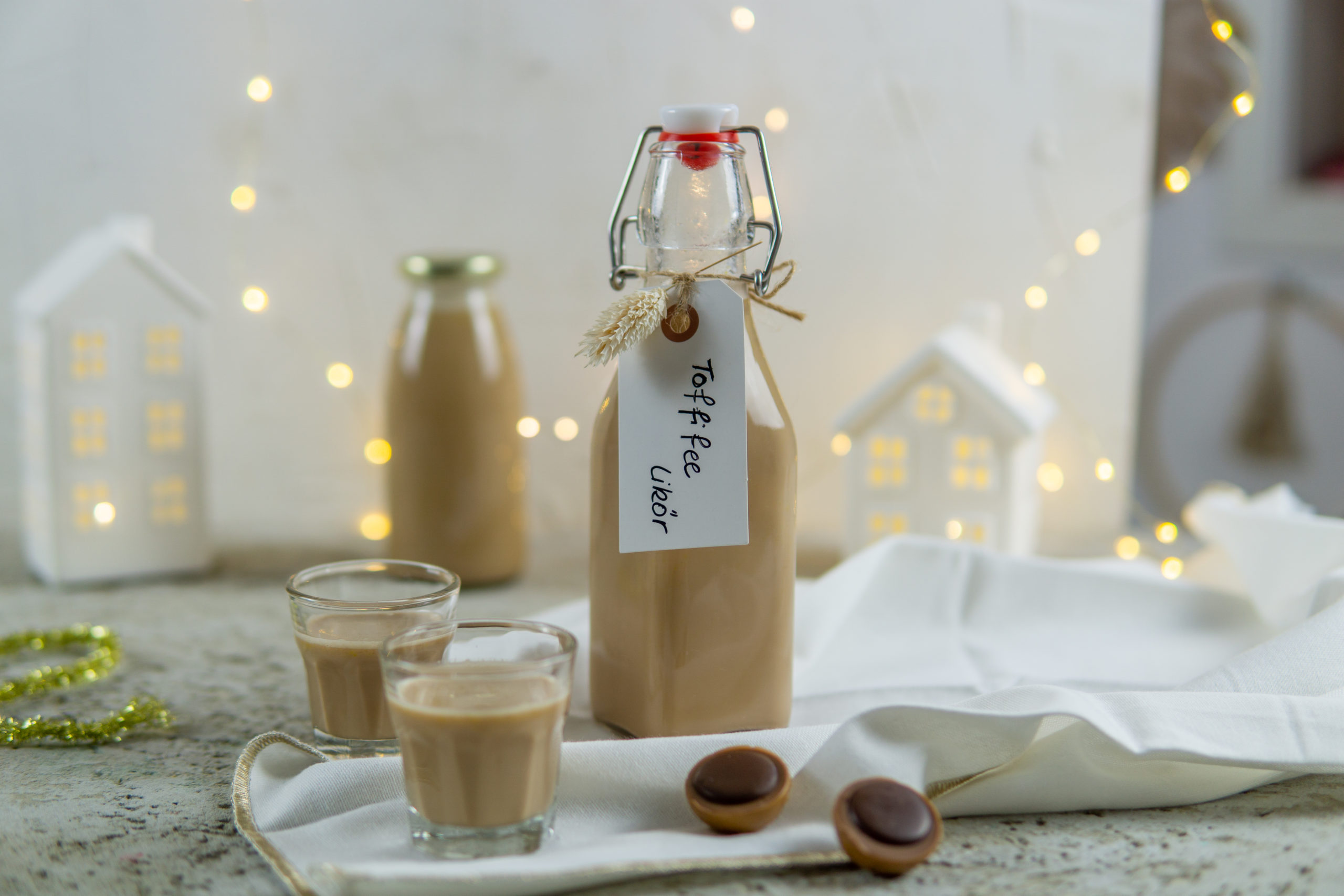 DIY Geschenke: Toffifee Likör selber machen - Deko-Hus